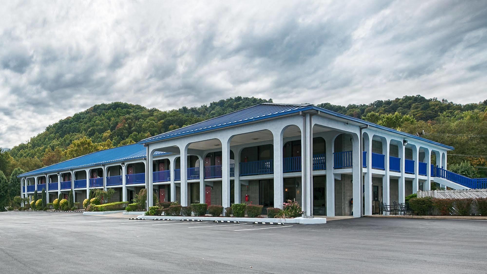 ベストウェスタン ウィルダーネス トレイル イン Barbourville エクステリア 写真